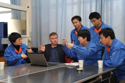 哈量集团与墨西哥Kalibrix公司深化技术合作，共拓全球市场新篇章